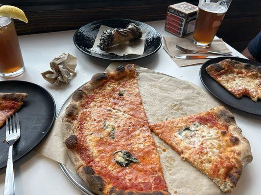 Basic B (basil) pizza and a  nutella cannoli, red ale beer and iced tea.