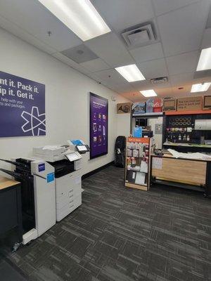 FedEx Office Print & Ship Center