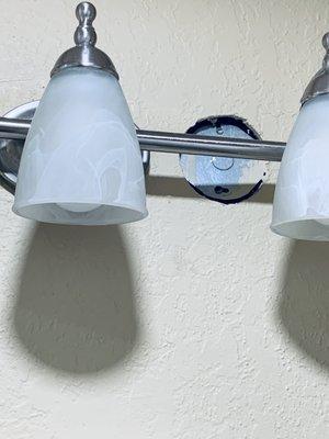 Bathroom fixture