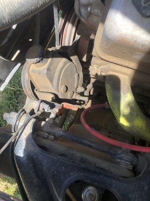 Left steering pump hanging