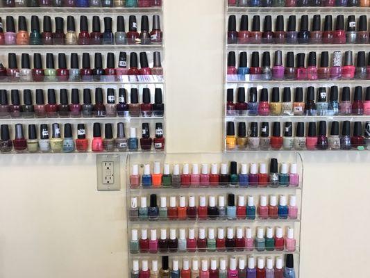 Nail color selection needs improvement!