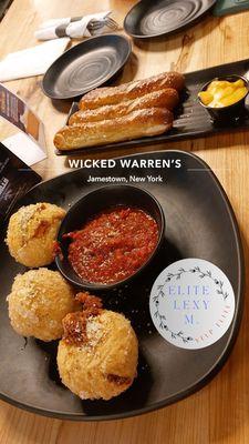 Wicked Warren's