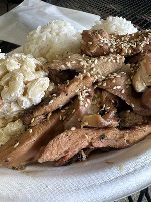 Kalbi Chicken and Mac Salad