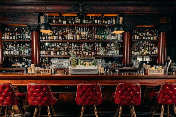 1906 Brunswick Back Bar