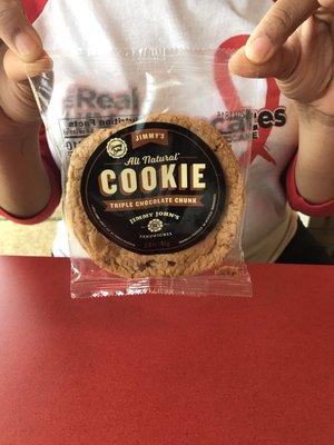 Delicious Chocolate Chip Cookie