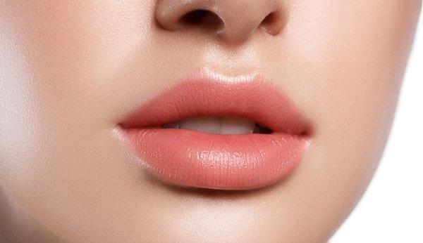 Lip Fillers - Plump Up The Volume!