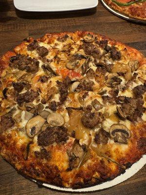 Meatball, caramelized onions, mushrooms