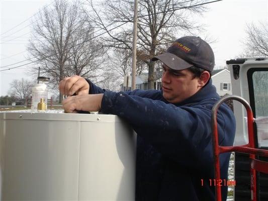 Whether it's a water heater that needs to be replaced or a heat pump that you want to have installed, we can help you out!