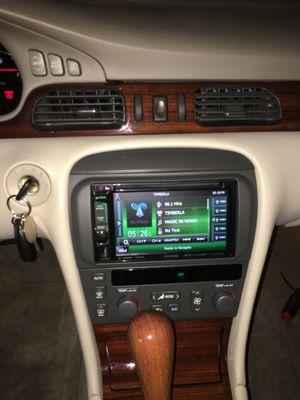 2000 Cadillac seVille with Kenwood GPS Touchscreeen