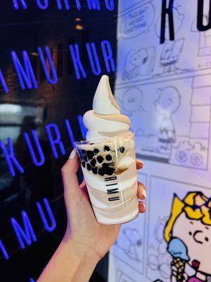 Horchata x milo kurimu swirl