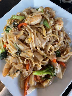 Shrimp Drunken Noodle