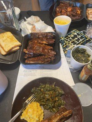 Ribs with the spicy sauce, mac n cheese, collard greens, and their (whole) chicken.