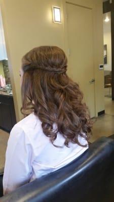 Bridesmaid's hair!