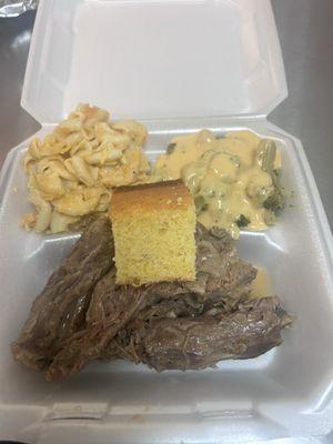 Broccoli and cheese, macaroni and cheese and turkey necks