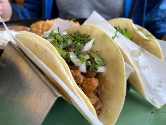 Al pastor tacos