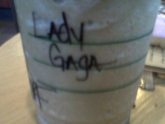 lady gaga caramel frap.