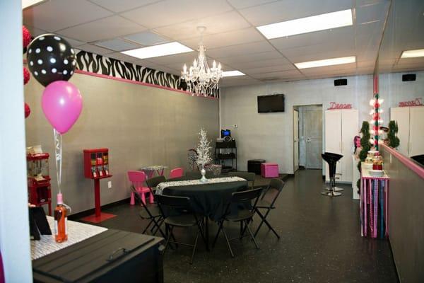 Party room for girl parties, baby showers, bachelorette parties and bridal showers