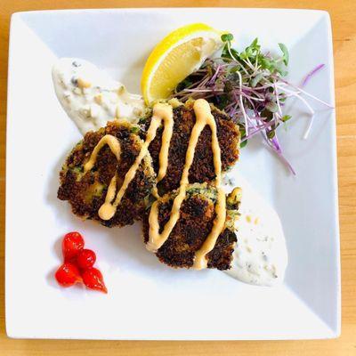 Haddock & Spinach Cakes with Sweety Drops and Housemade Tartar