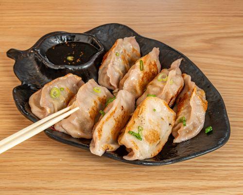 Beef Pan-Fried Dumpling