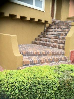 New installed brick stairline