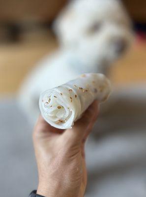 Rice rolls with dried shrimp and meats