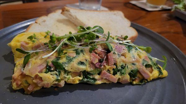 Edwards ham and cheese omlette