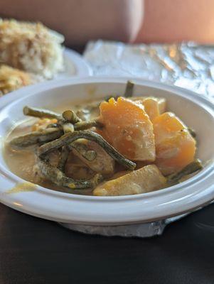 Vegetarian curry (with green beans and sweet potato)