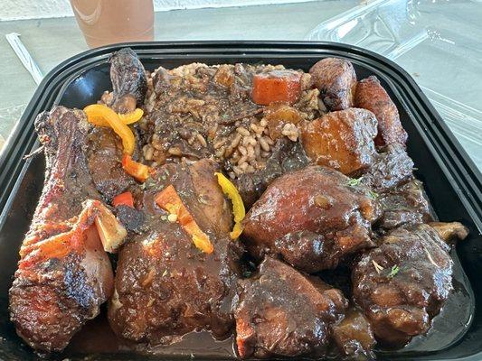 Jerk chicken & Brown Stew chicken Combo