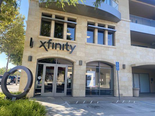 Xfinity Store by Comcast