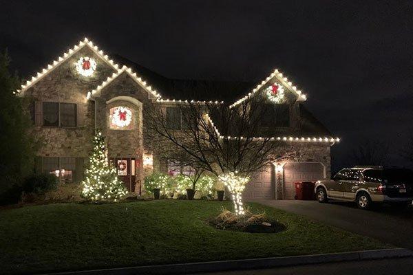 Easton PA holiday lighting installation