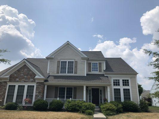 Asphalt shingle roof