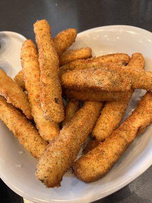 Fried pickle spears