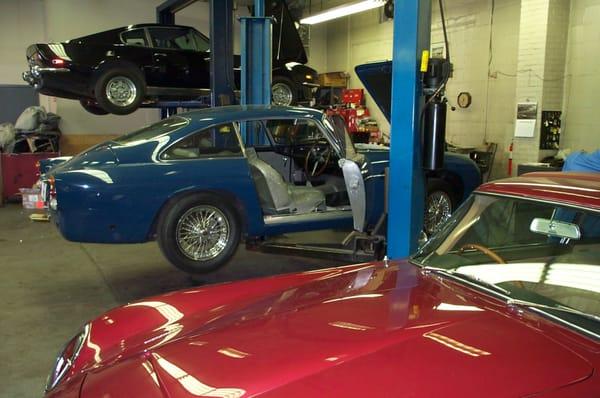 1979 Aston Martin V8 Vantage, 1963 Aston Martin DB4, 1965 Aston Martin DB5