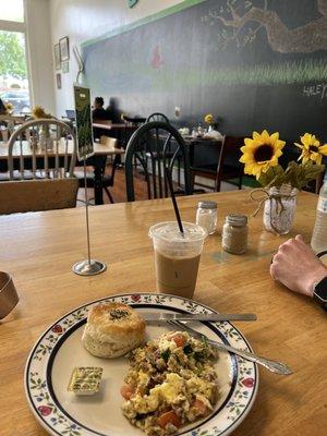 The scrambler and iced Carmel latte in dining area