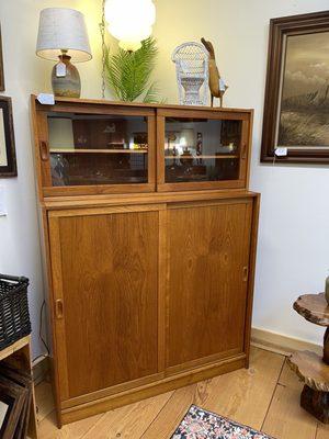 Danish teak hutch with floating top