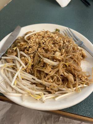 chicken Pad Thai