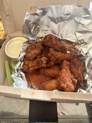 Buffalo Wings (Buffalo & BBQ mixed...AMAZING!)