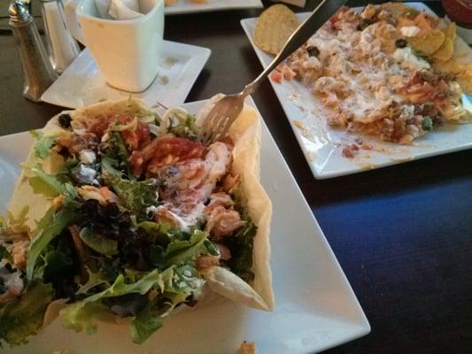 Bleh taco chicken salad and nachos