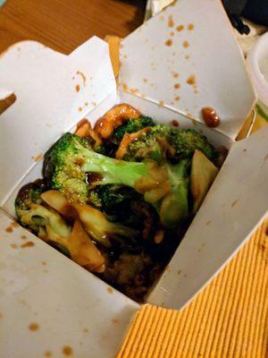 A bit messy but good chicken and Brocolli. Crisp Brocolli and tasty brown sauce.