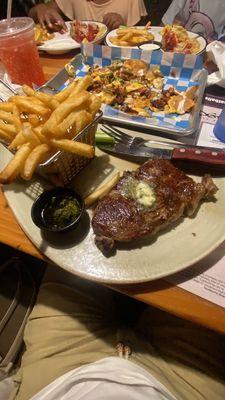 Steak with fries