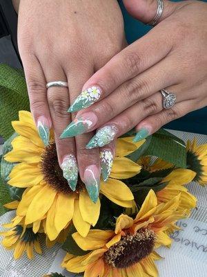 Nails designs