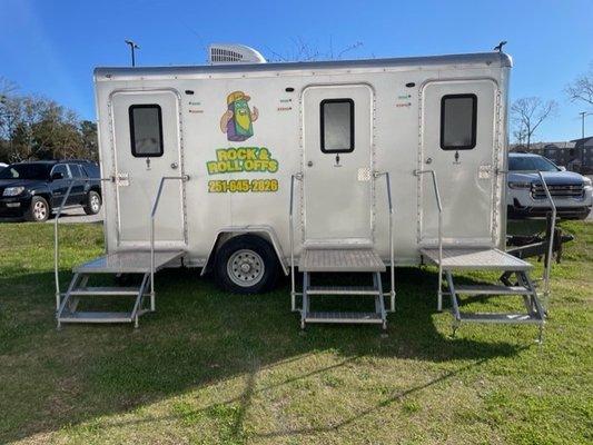 A/C Restroom Trailers- 3/4/8 units available for daily/weekly/monthly rentals