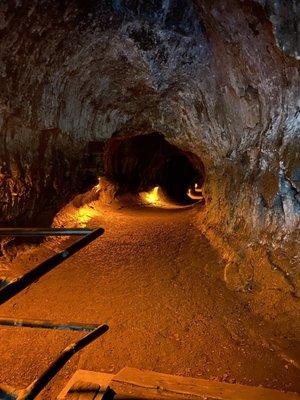 Lava tube