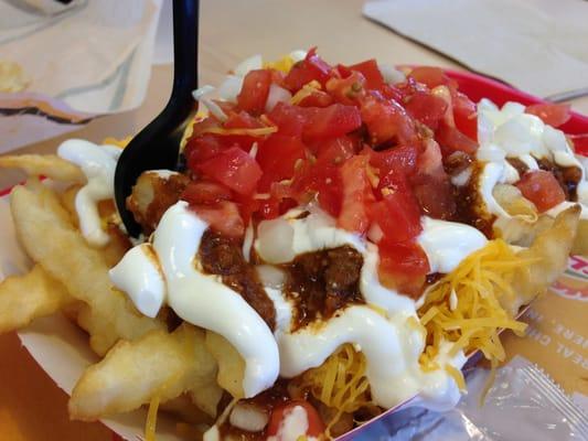 Deluxe Chili Cheese Fries