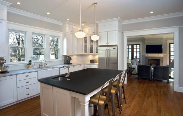 Renovation and addition in MAK historic district, Oakhurst, Decatur, GA. Kitchen. Photo credit: www.terrygreene.com