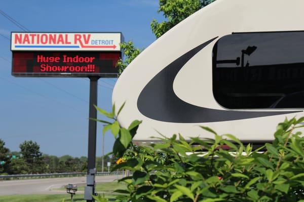 National RV Detroit Sign