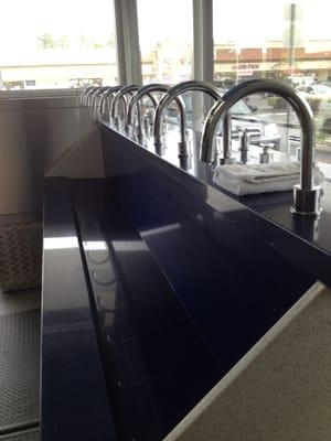 Our state-of-the-art custom blue granite water table ensures premium quality.