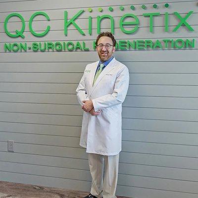 QC Kinetix (Ft. Myers) | Doctor