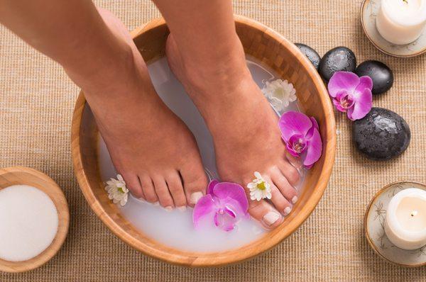 Plant-Based Essential Detox Foot Bath.