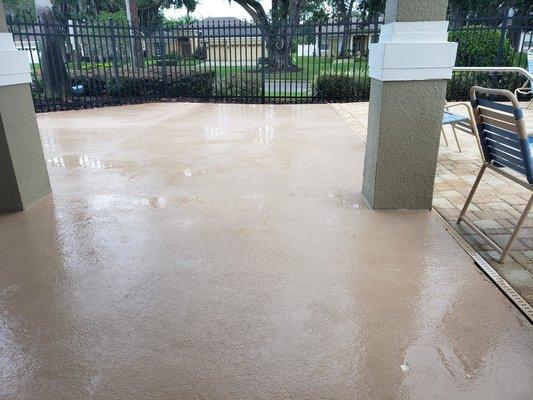 Before & After Pool Deck Pressure Washing in Orlando, FL